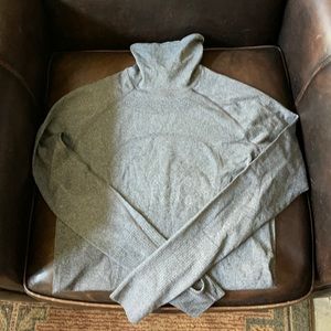 Size 8 swiftly tech grey sweatshirt from lululemon